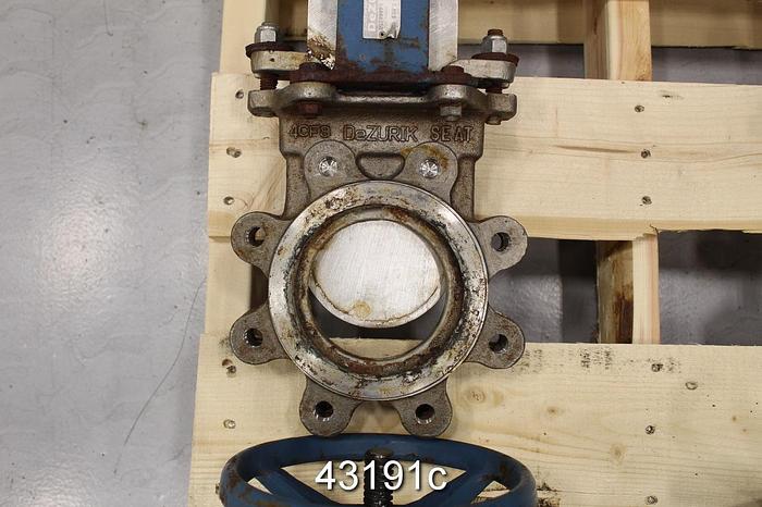 Used Dezurik 4" Hand Operated Knife Gate Valve #43191
