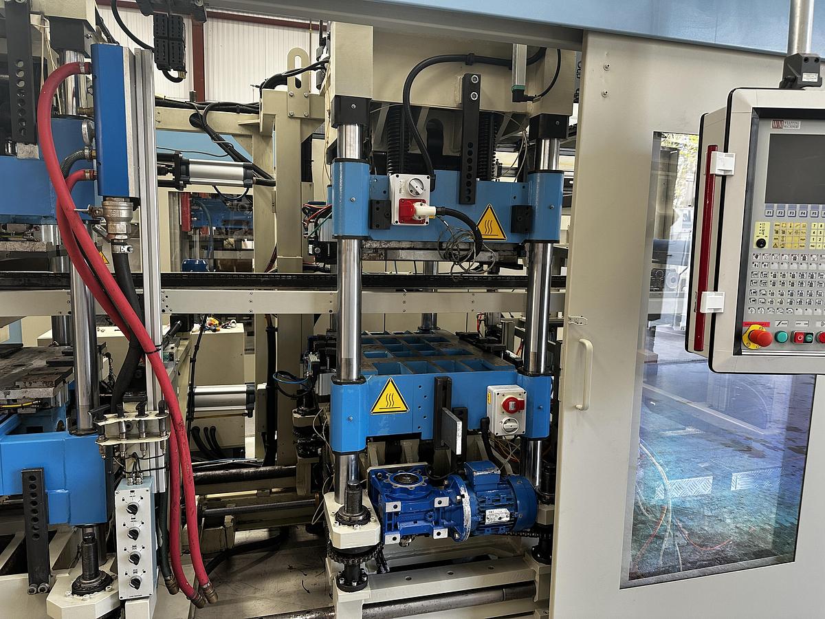 Used 2011 WM FC 780E Speedmaster