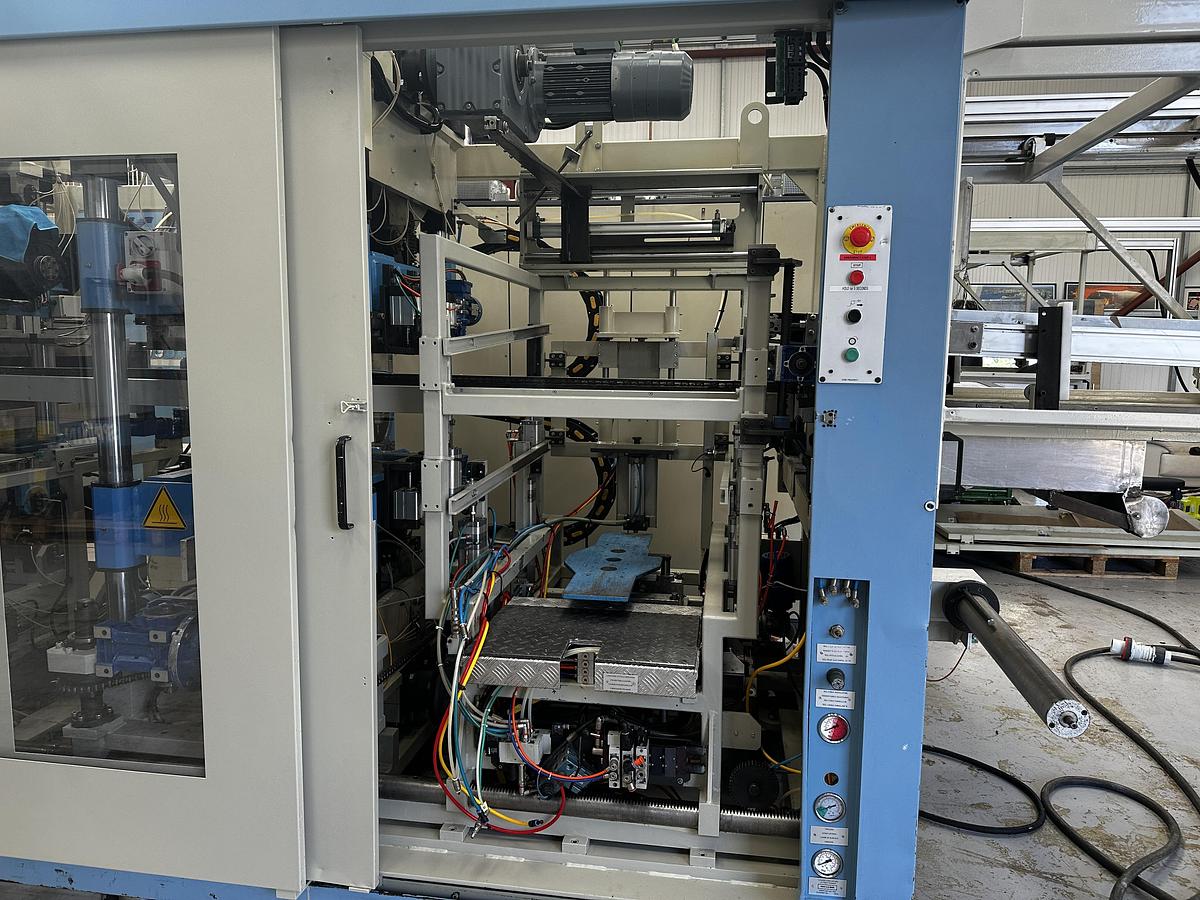 Used 2011 WM FC 780E Speedmaster