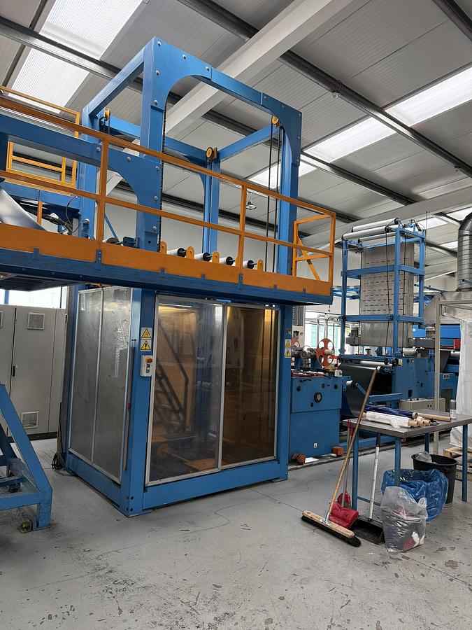Used 2004 Amut Co-Extrusion Line