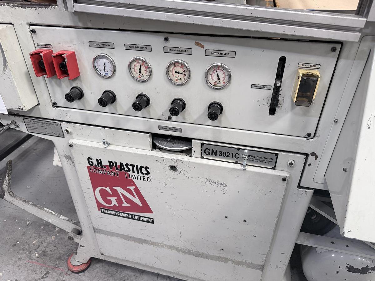 Used 2002 GN 3021C