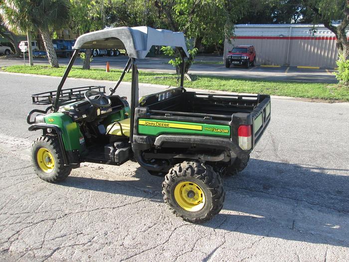 Used John Deere 825i Gator