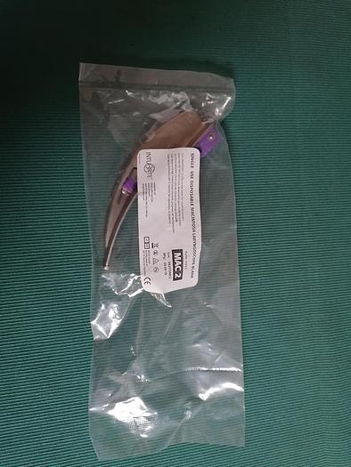 Used single use disposable Macintosh laryngoscope 10 Stücke