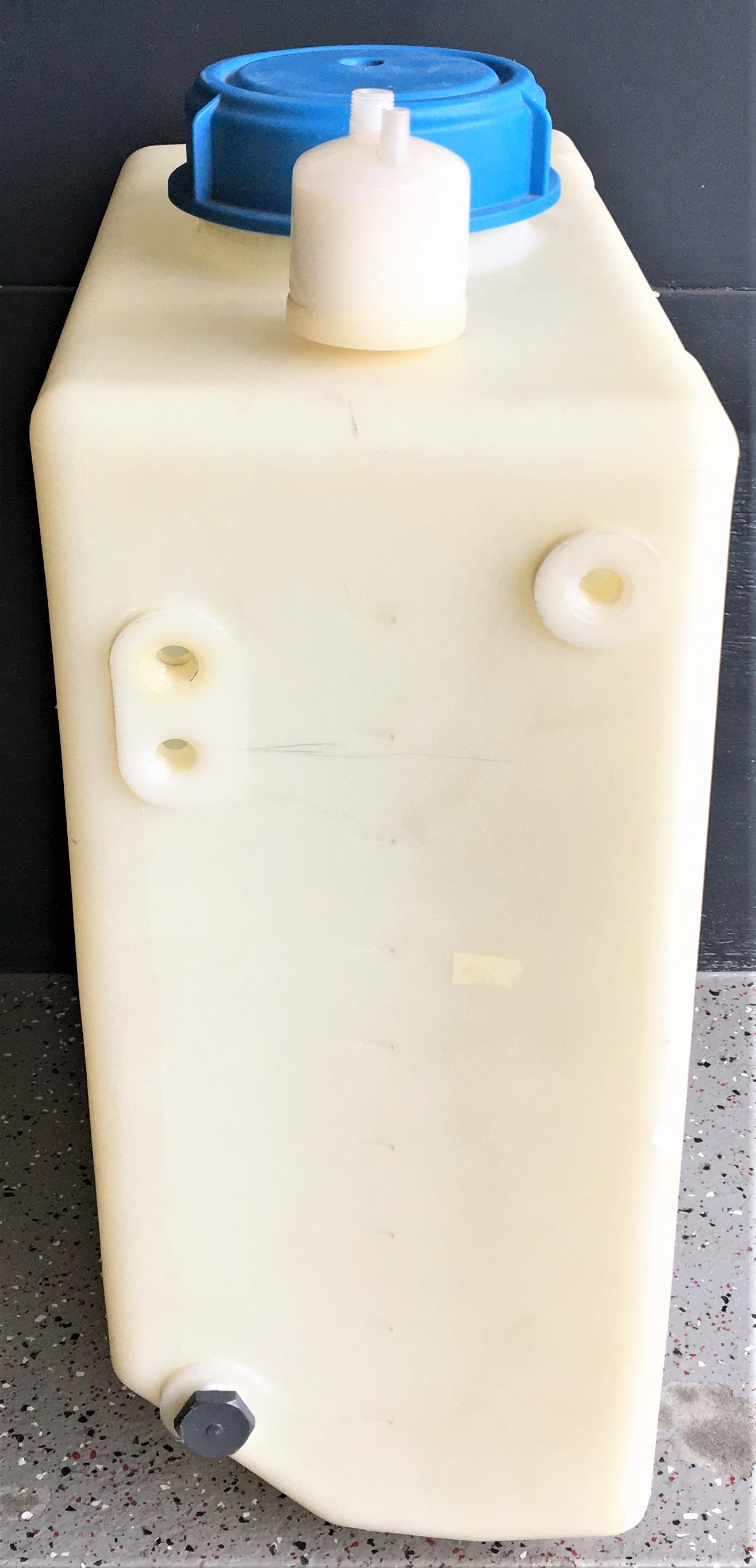 Used Millipore Water Storage Tank - Reservoir