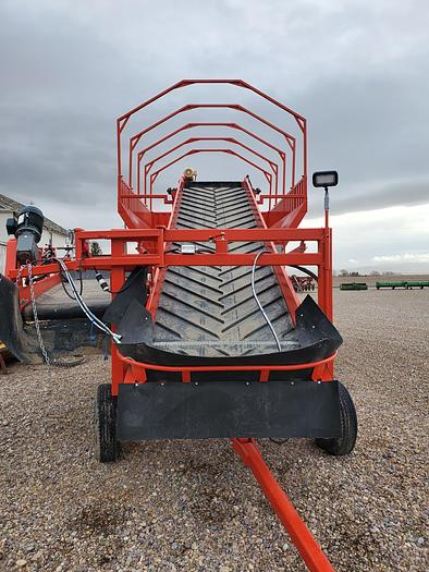 Used 2019 Milestone MS4210 Potato Even Flow