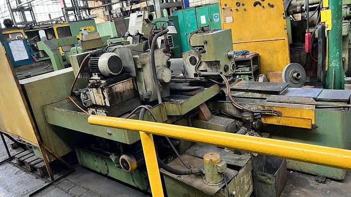 Used Szlifierka do otworów 3K228A