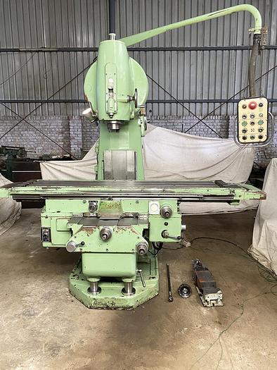 Used TOS FA5B-V Heavy Duty Vertical Milling Machine