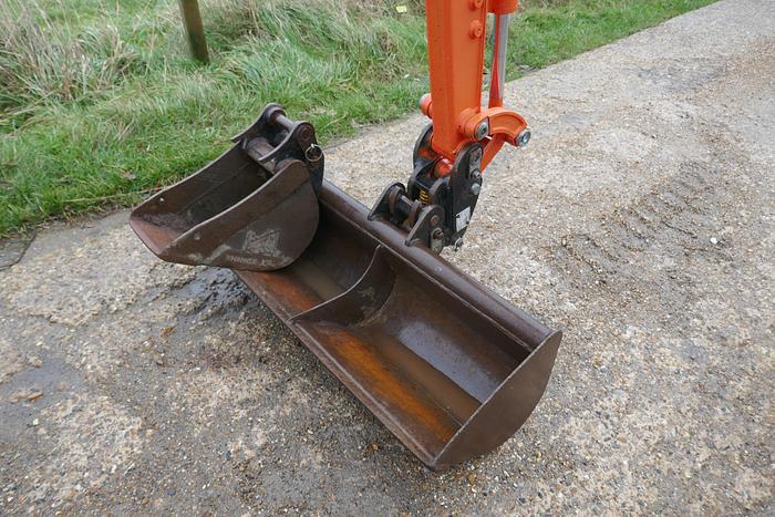 Used 2011 KUBOTA U17-3a