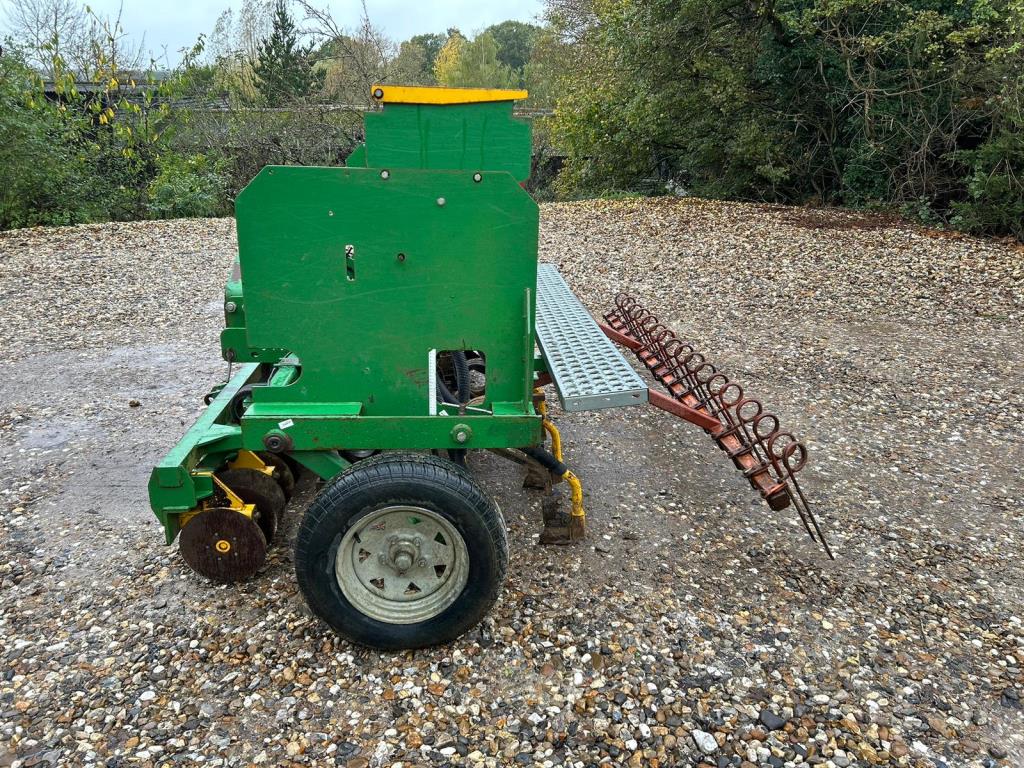 Used Aitchison Seedmatic 3016C Seed Drill