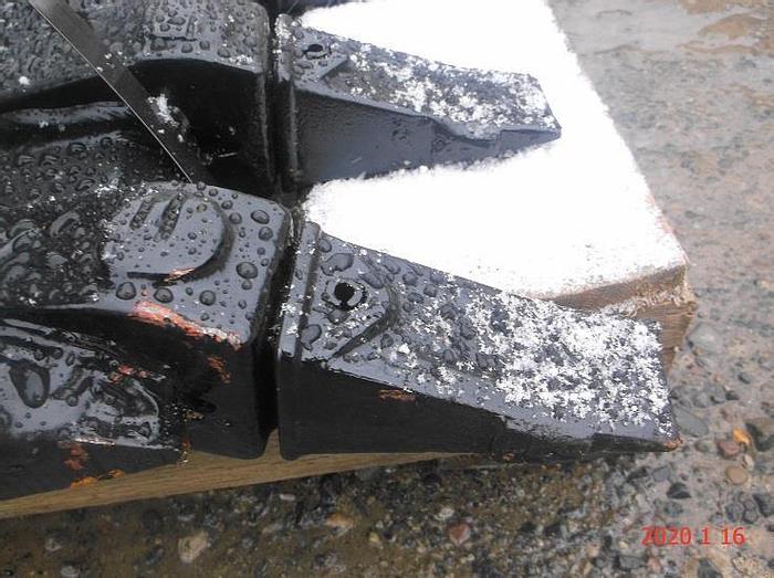 2020 NEW HOLLAND E30B  AIM BKT