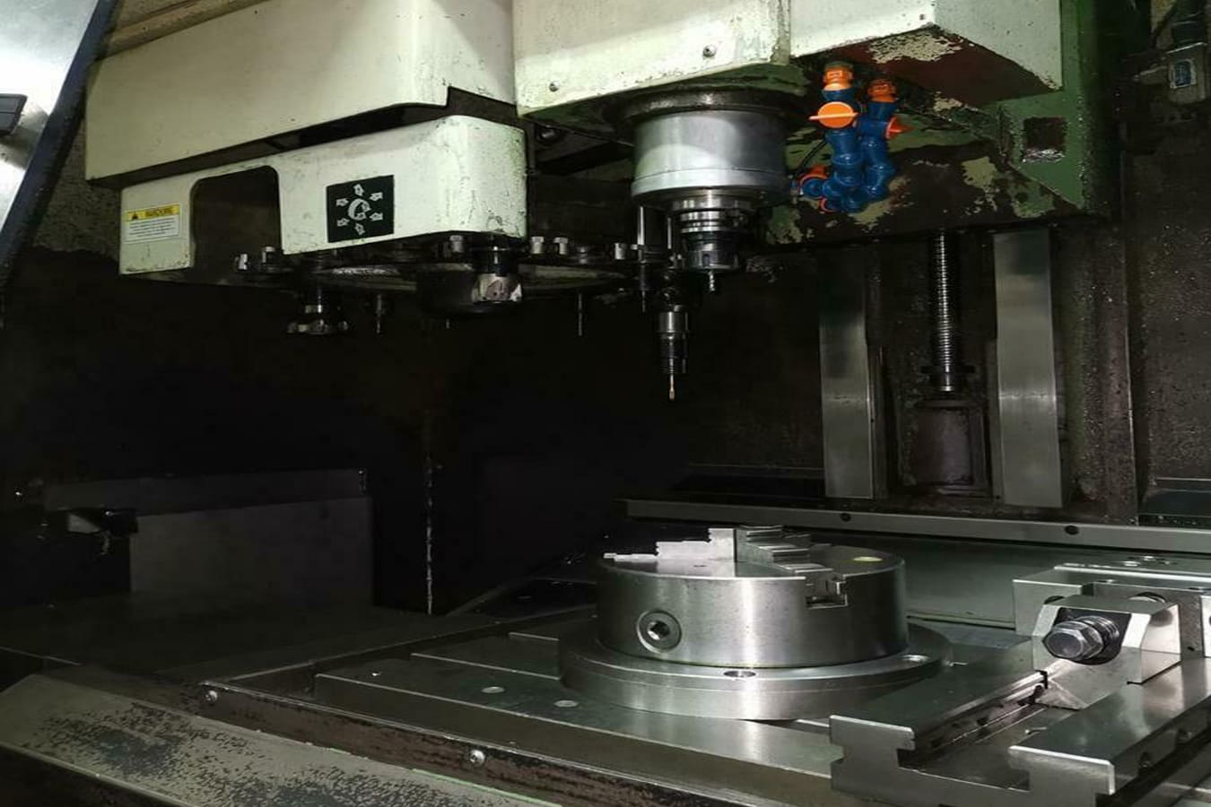 Used LEADWELL MCV OP