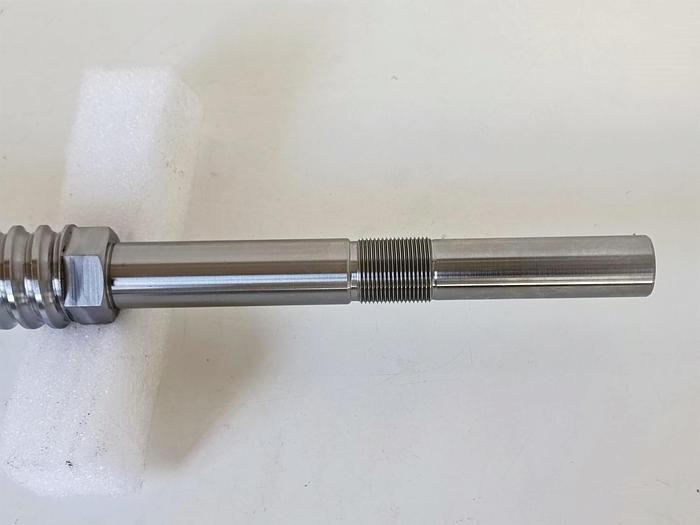 Geschliffener Präzisions Kugelgewindetrieb, D40 mm, 860 mm, Steinmeyer, neu