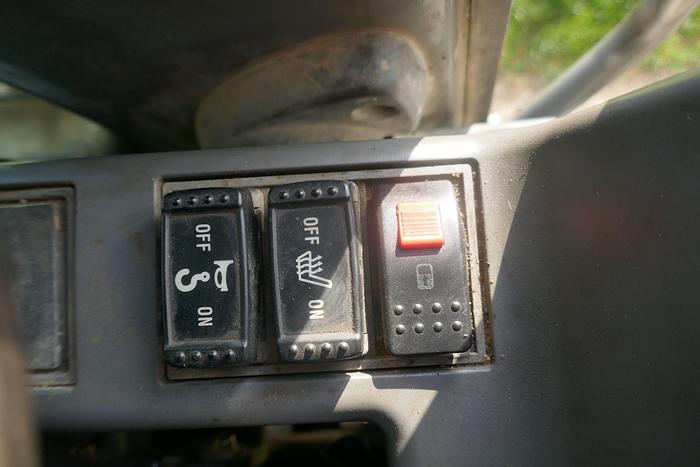 Used 2012 HITACHI ZX135US-3