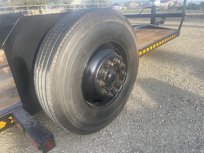 2022 HD Trailer 8X15 Jump