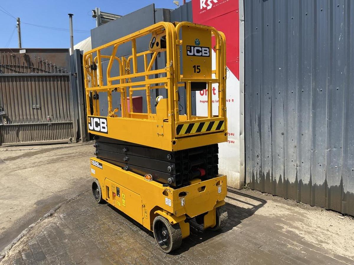 Used JCB S2632E 10m Electric Scissor Lift