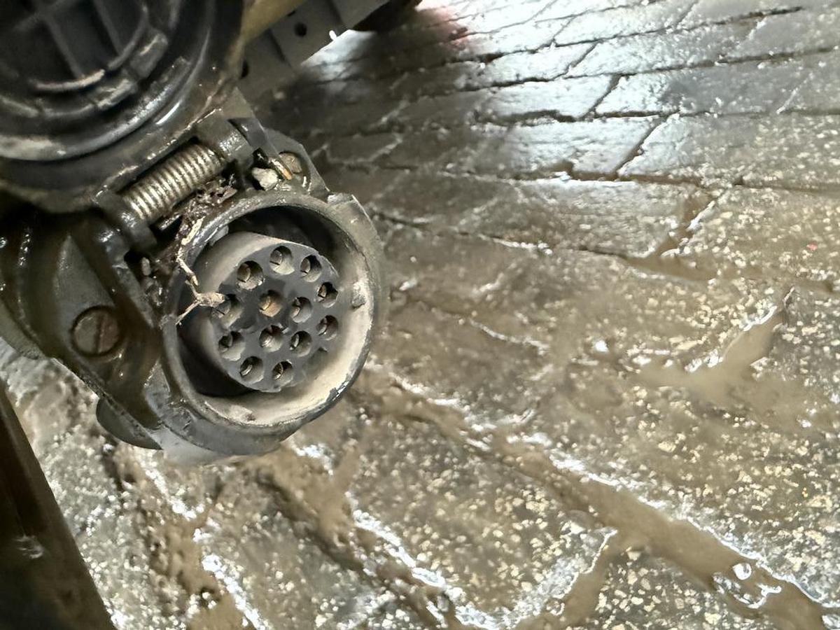 Used Indespension PL2700 2.7t Plant Trailer