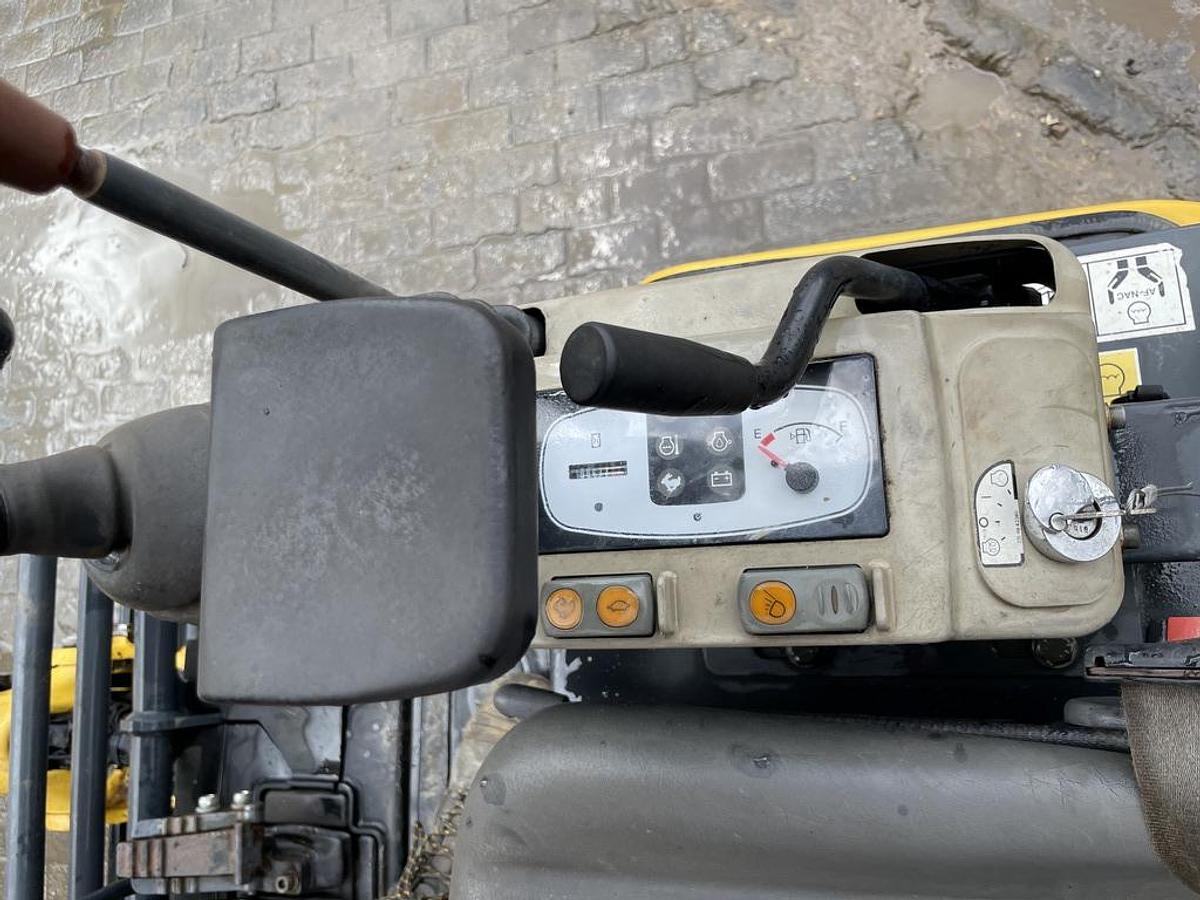 Used Komatsu PC14R-3 HS 1,7t Mini Excavator