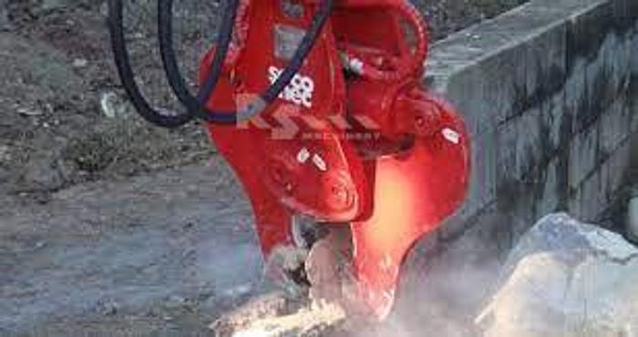 Used DEMOLITION CRUSHER