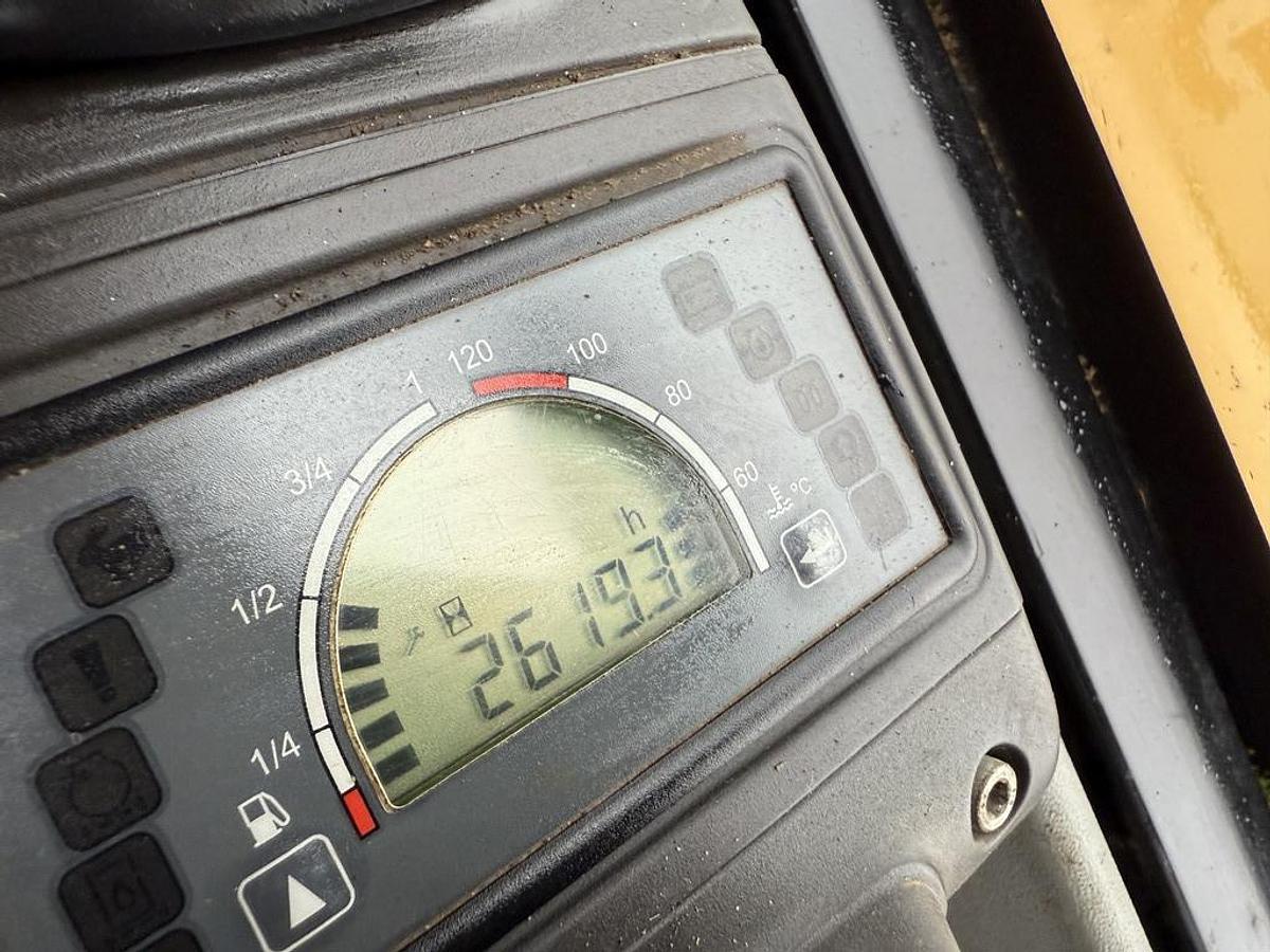 Used Caterpillar 302.7D CR 2.8t Mini Excavator