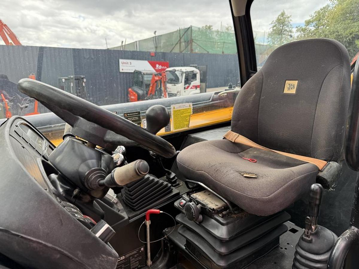 Used JCB 540-140 14m Telehandler