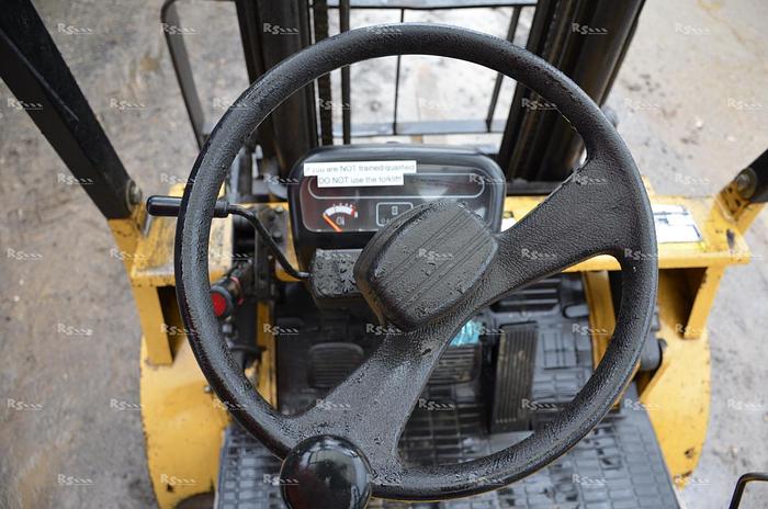 Used CATERPILLAR DP25