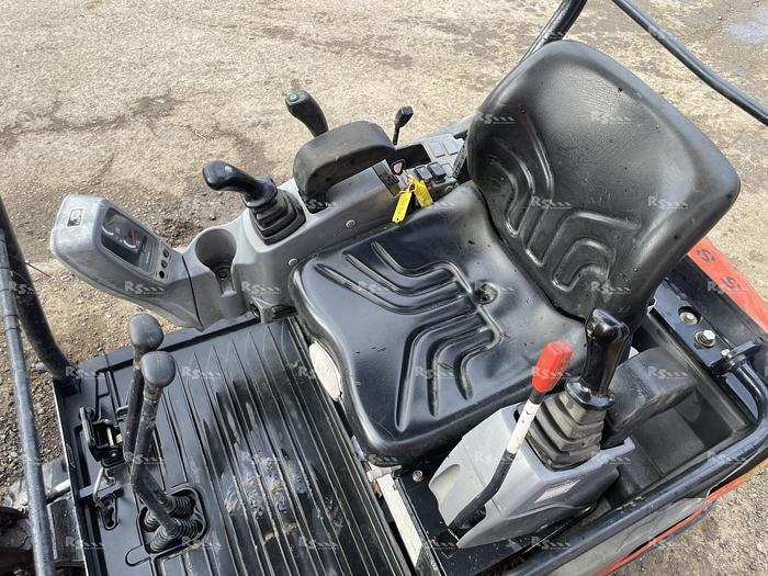 Used KUBOTA KX016-4