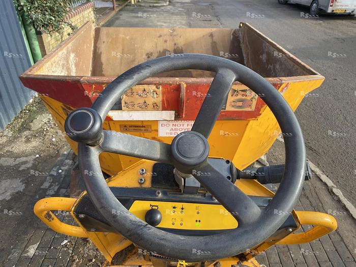 Used THWAITES 3 TONNE