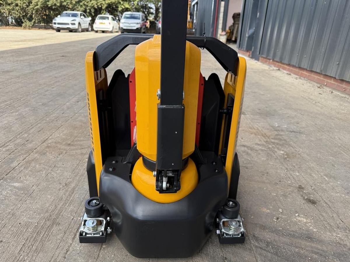 Used LiuGong CLG2015L 1.5t Electric Pallet Truck