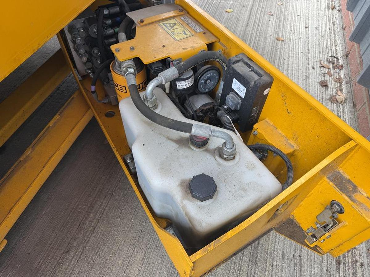 Used JCB S3246E 12m Electric Scissor Lift