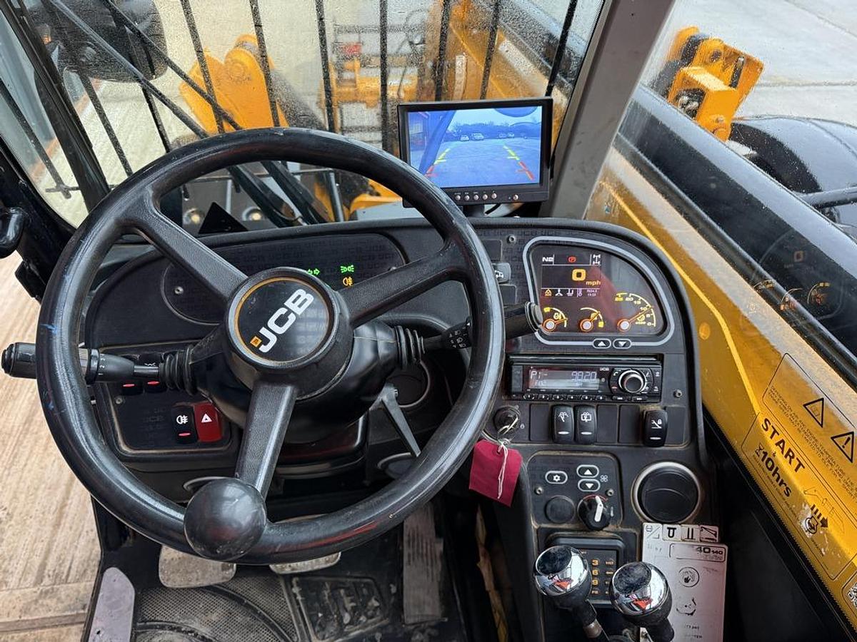 Used JCB 540-140 14m Telehandler