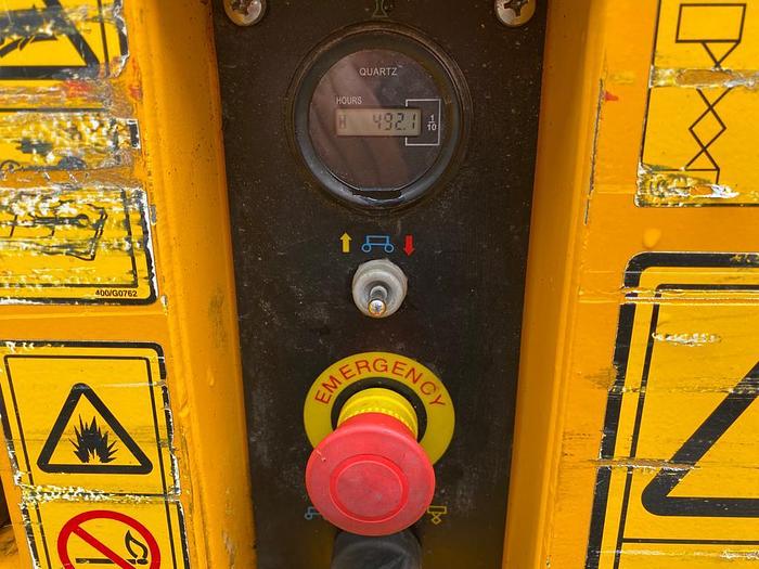 Used JCB S1930E 8m Electric Scissor Lift