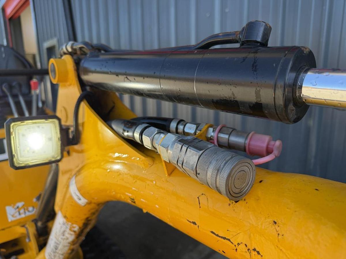 Used JCB 8008 CTS 1t Micro Excavator