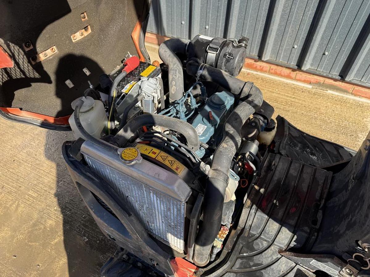 Used Kubota K008-3 1t Micro Excavator