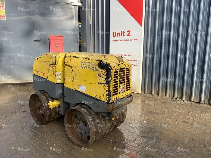 Used WACKER NEUSON RT82-SC2