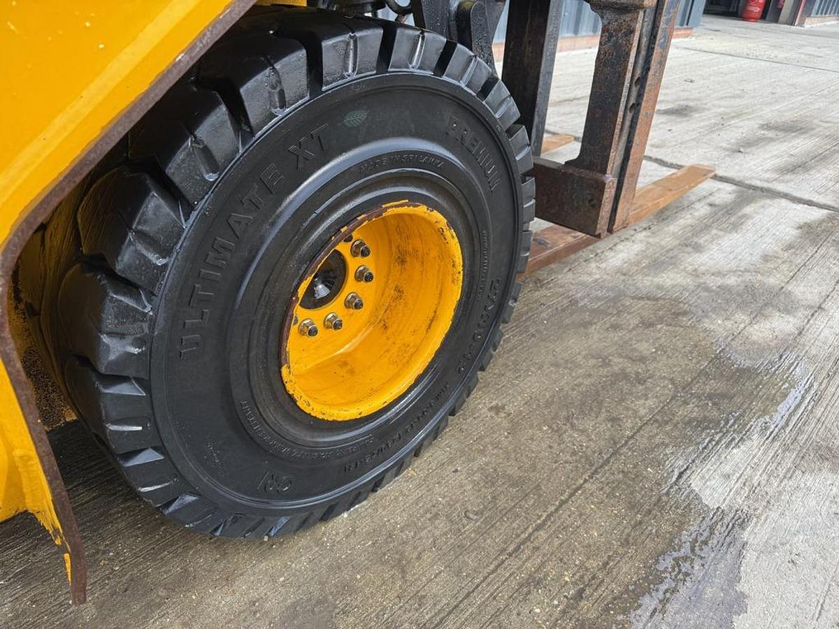 Used JCB Teletruk 30-19D 3t 4.4m Telehandler