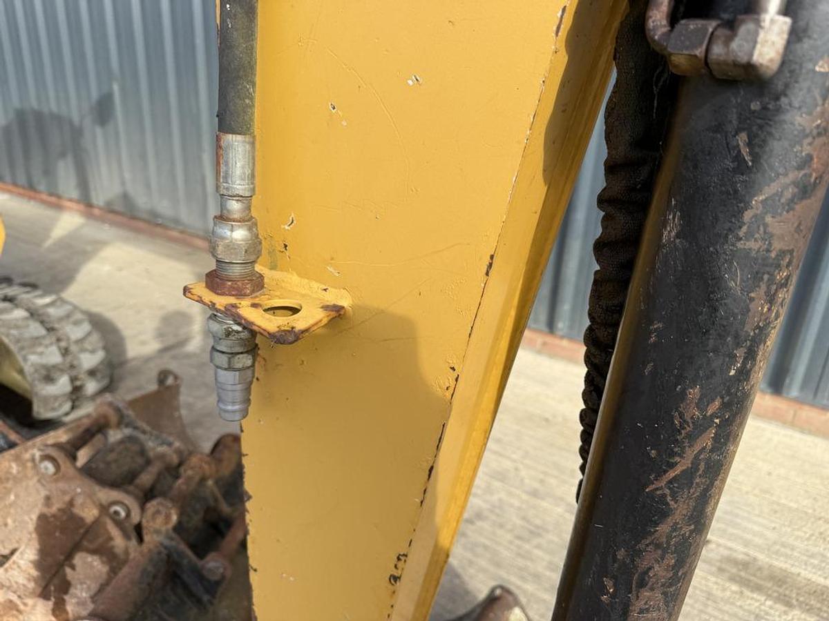Used Caterpillar 302.5C 2.8t Mini Excavator