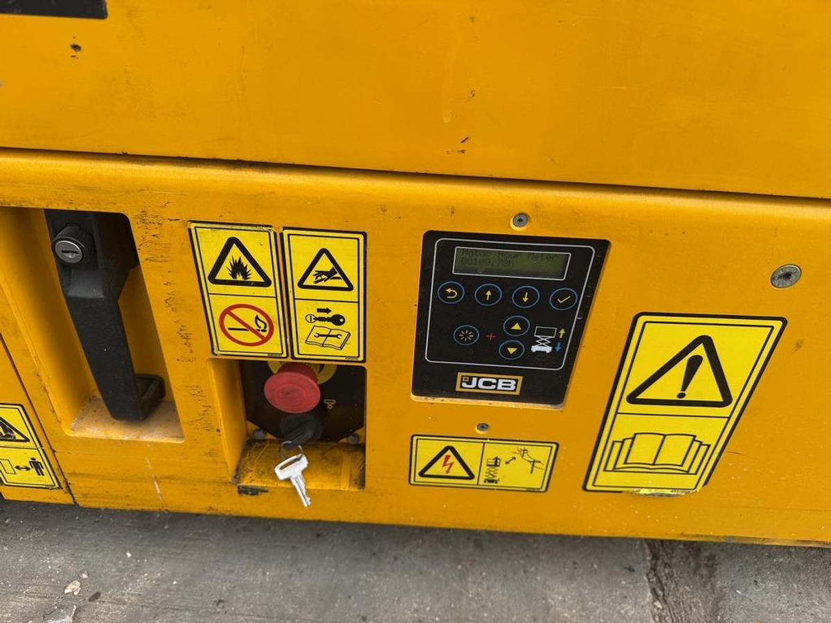 Used JCB S1930E 8m Electric Scissor Lift