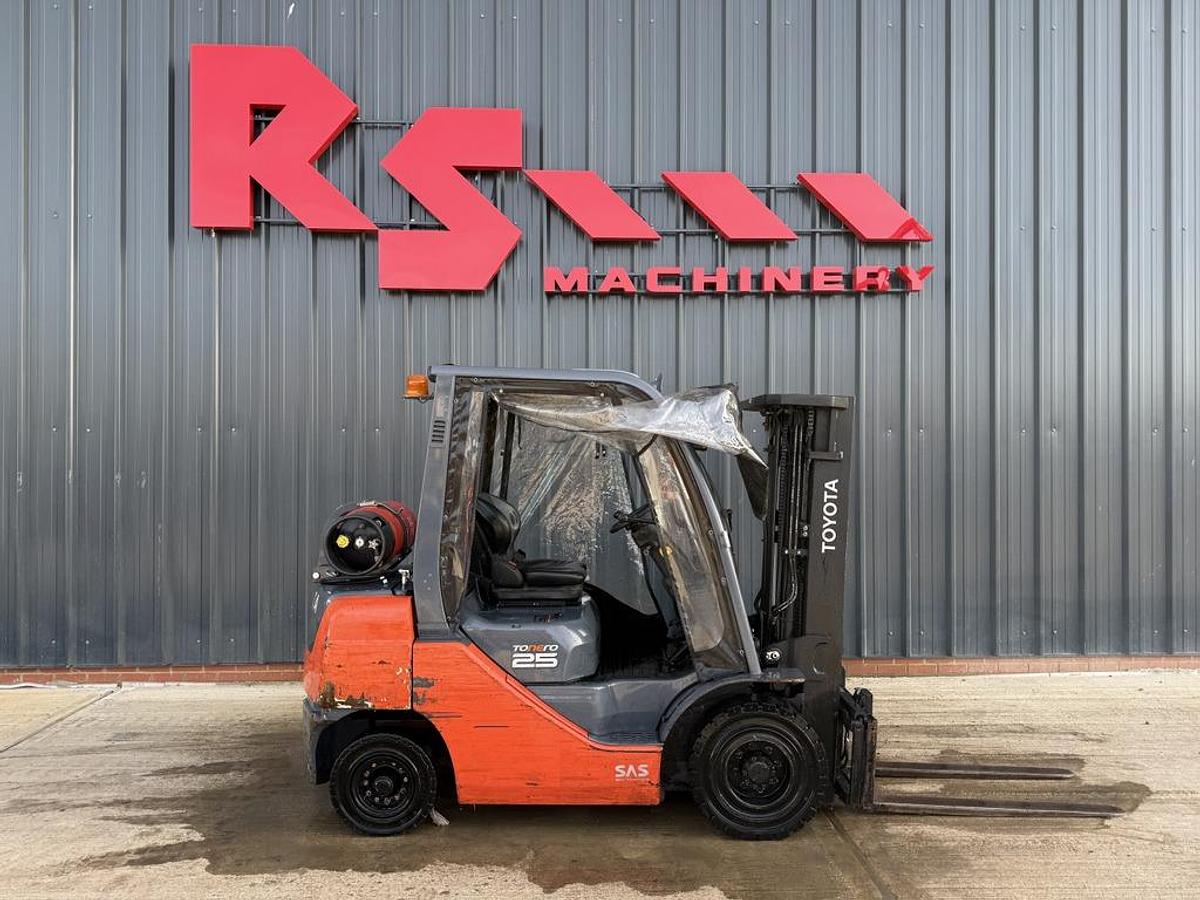 Used Toyota Tonero 2.5t LPG Forklift