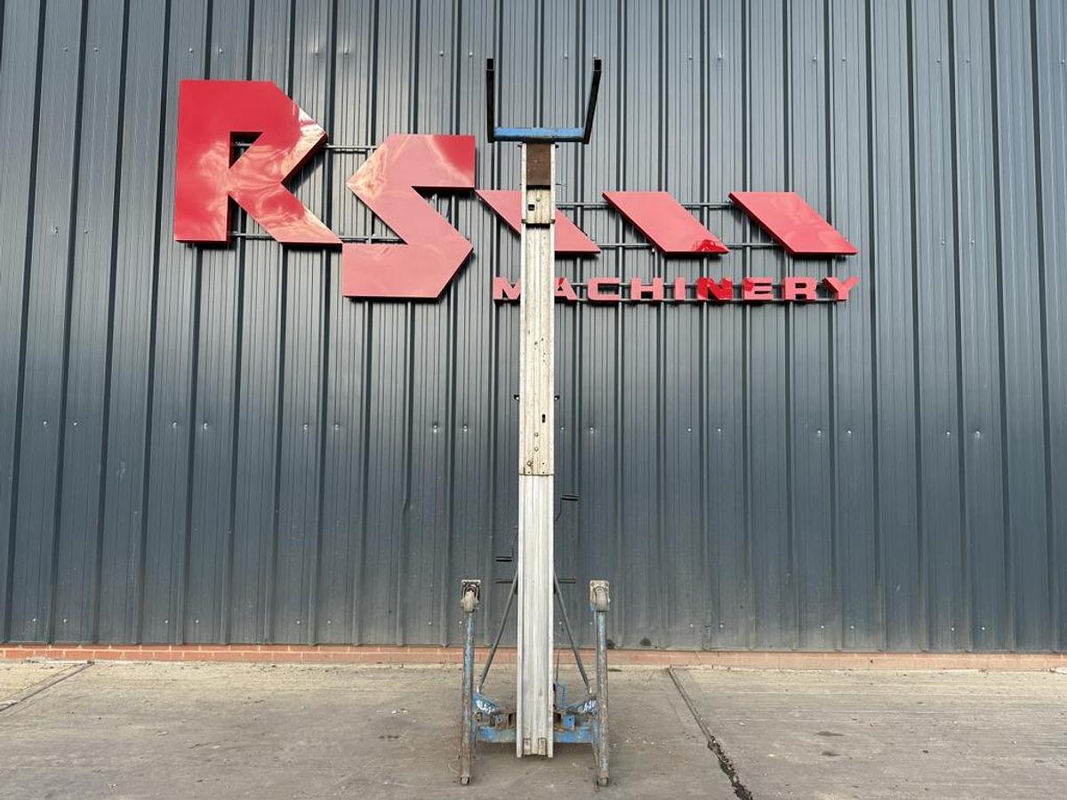 Used Genie SLA-10 Material Lift