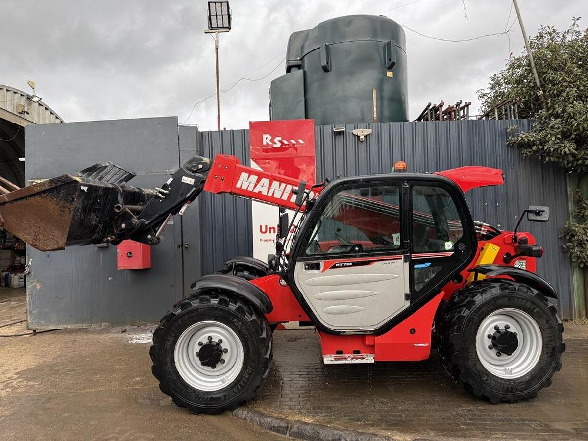 Used Manitou MT 733 7m Telehandler