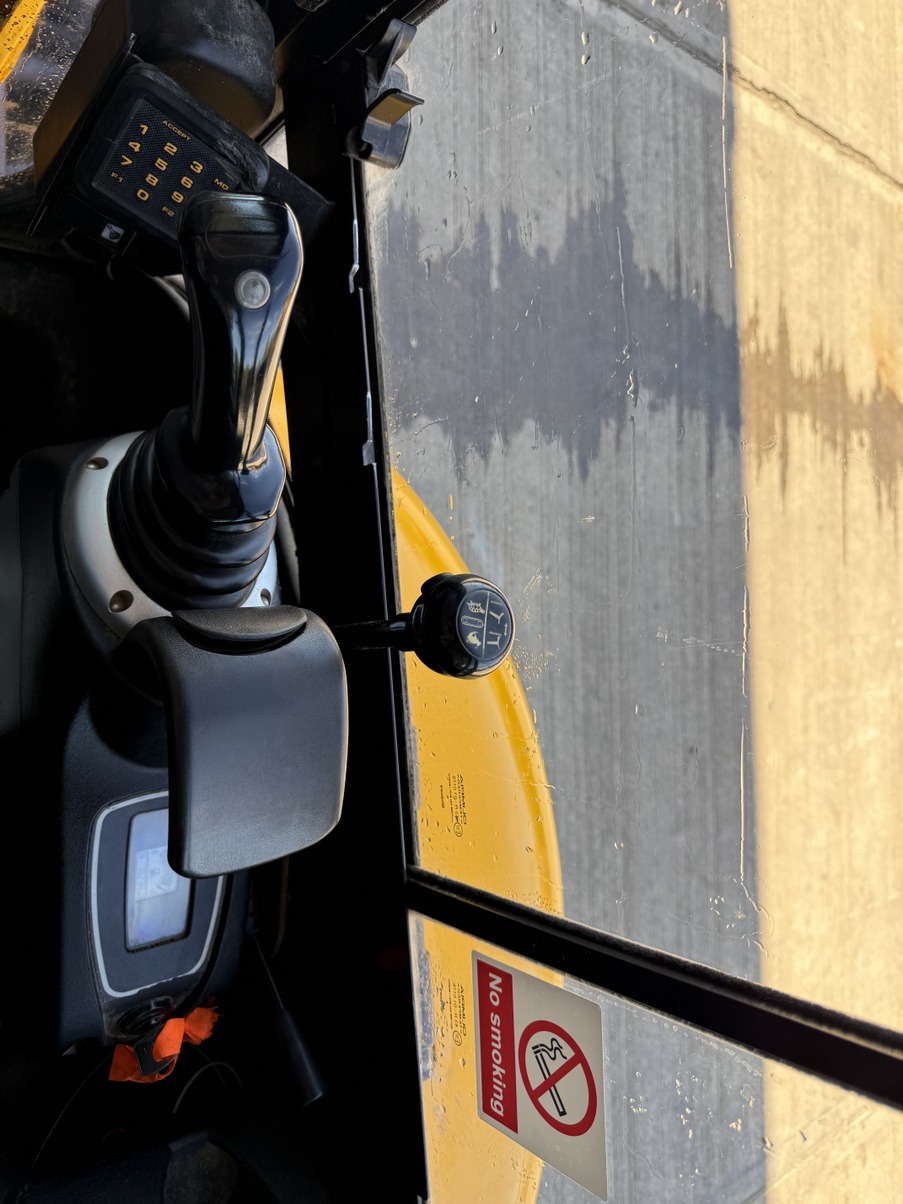 Used 2020 JCB 8025 ZTS