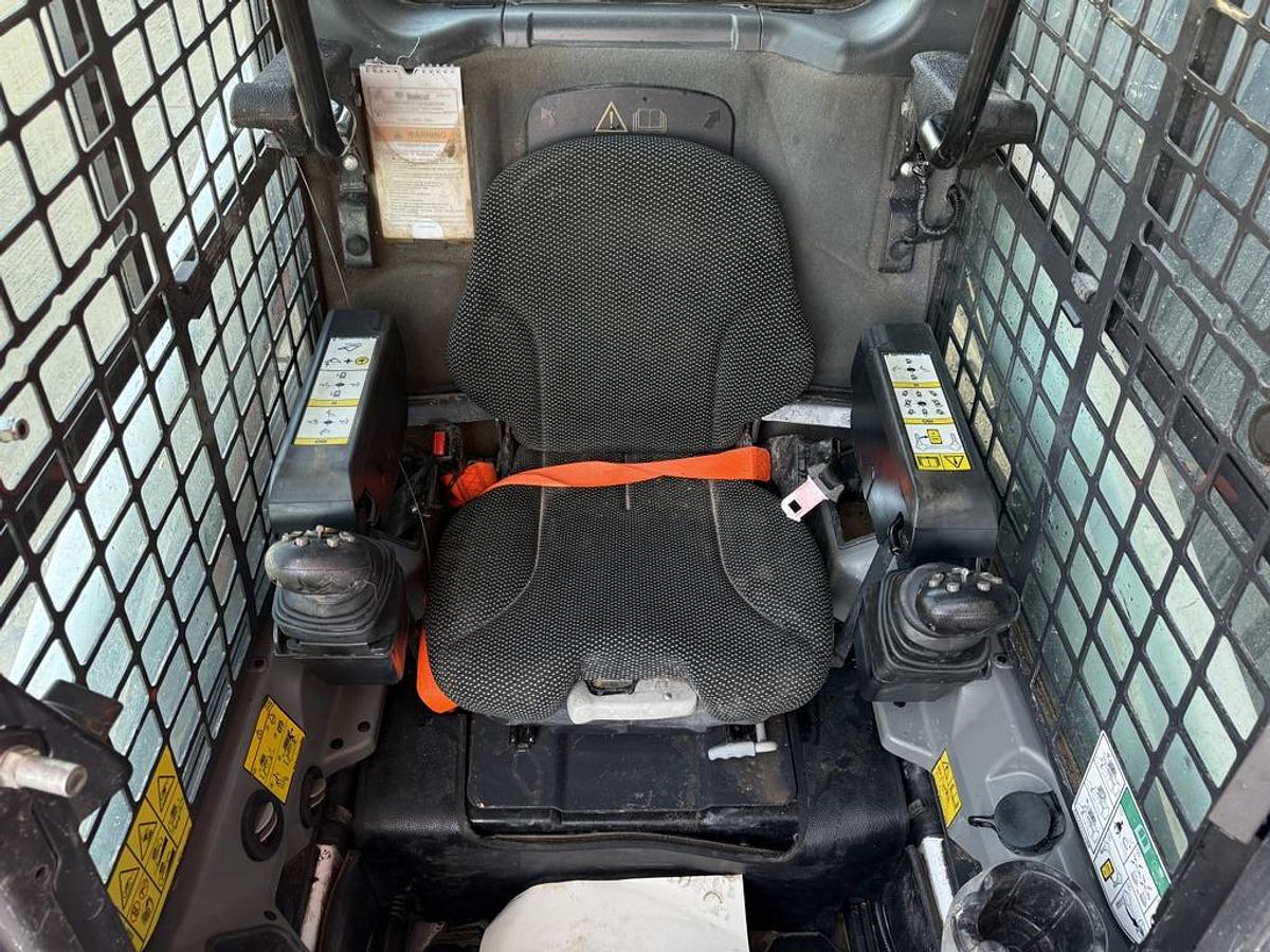 Used Bobcat T450 Skid Steer Loader