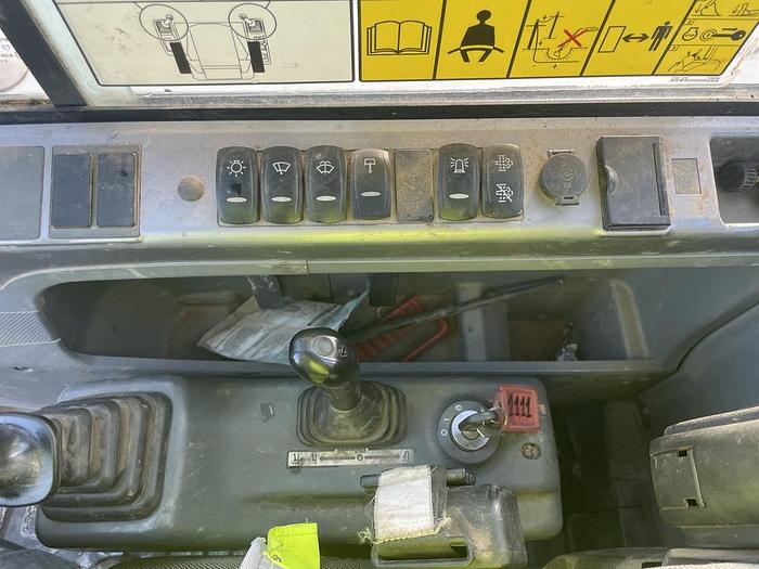 Used Bobcat E85 8.6t Midi Excavator