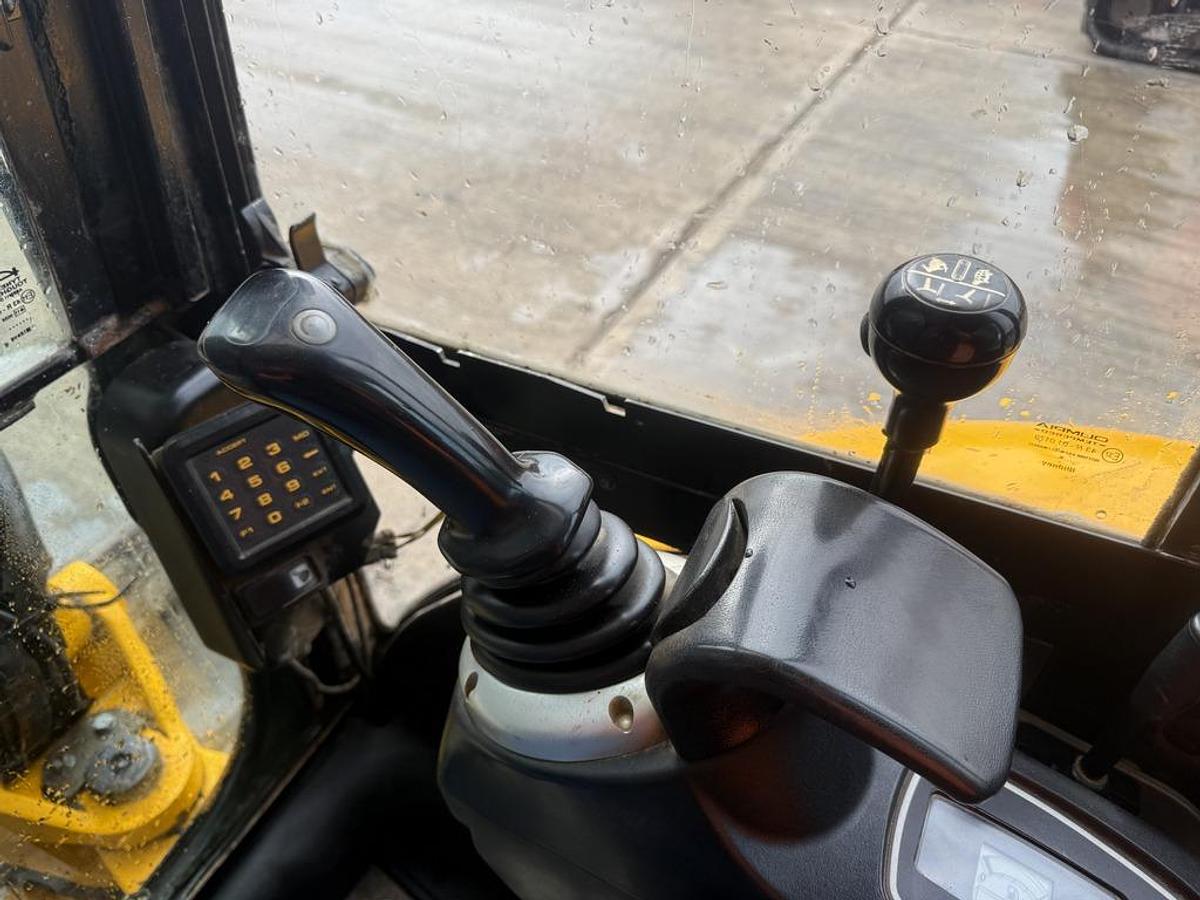 Used JCB 8025 ZTS 2.9t Mini Excavator