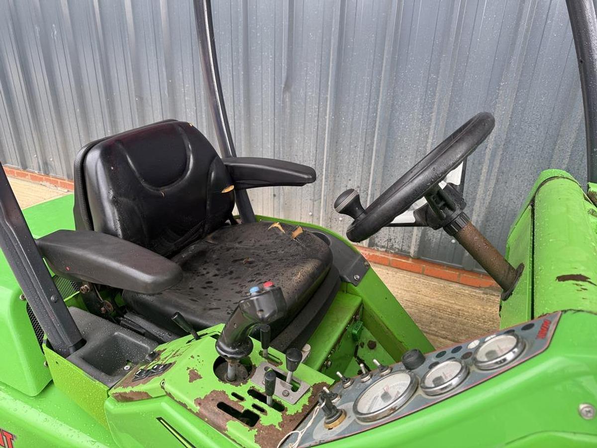 Used Avant 640 Telescopic Loader