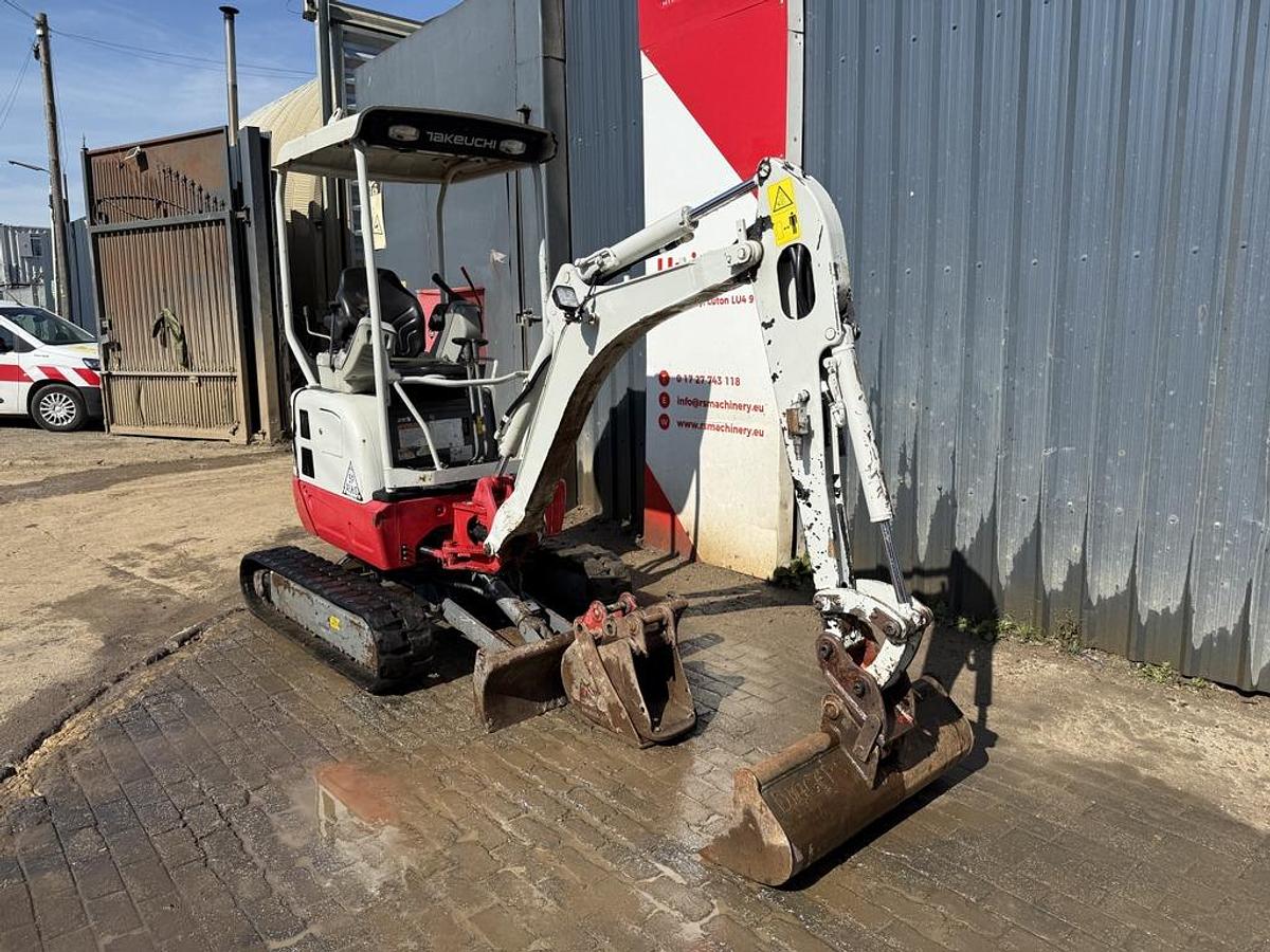 Used Takeuchi TB215R 1.6t Mini Excavator