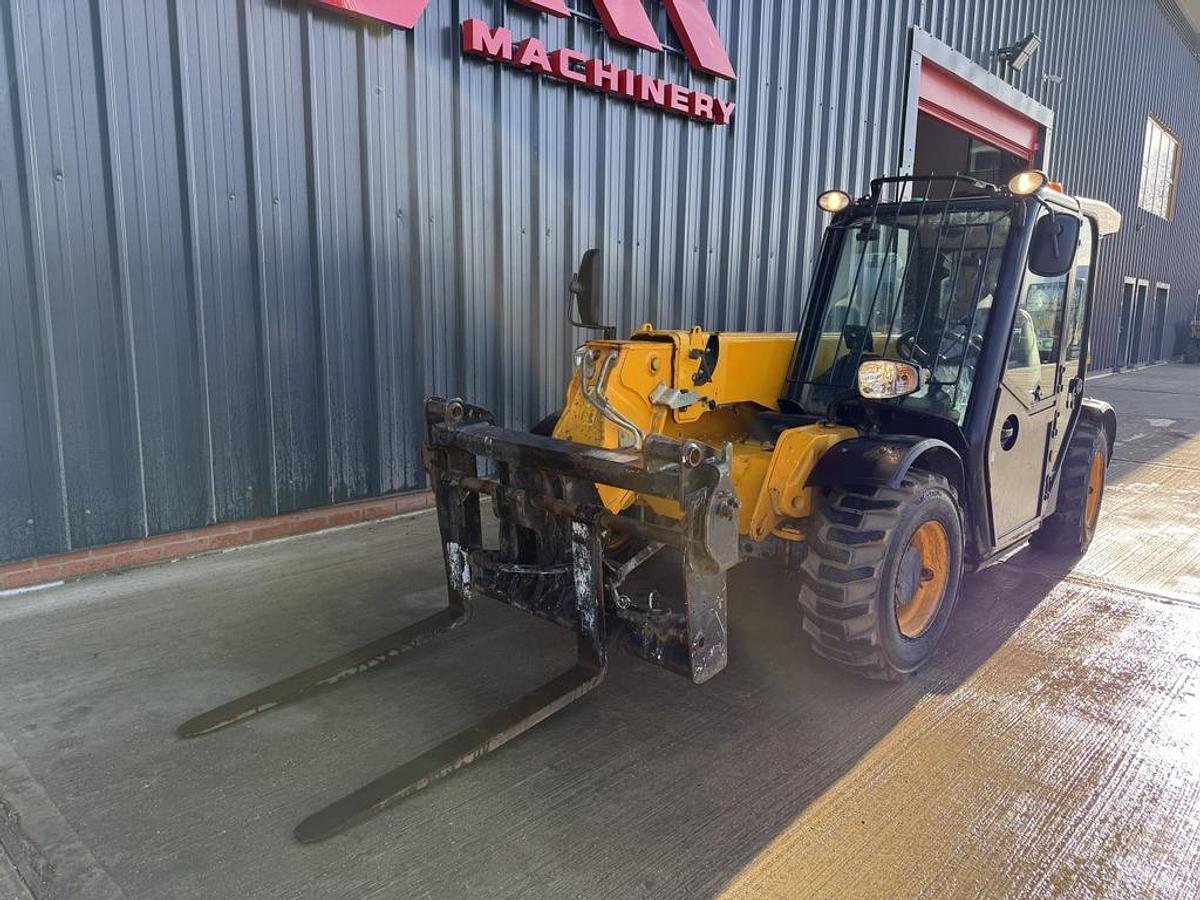 Used JCB 525-60 2.5t 6m Telehandler