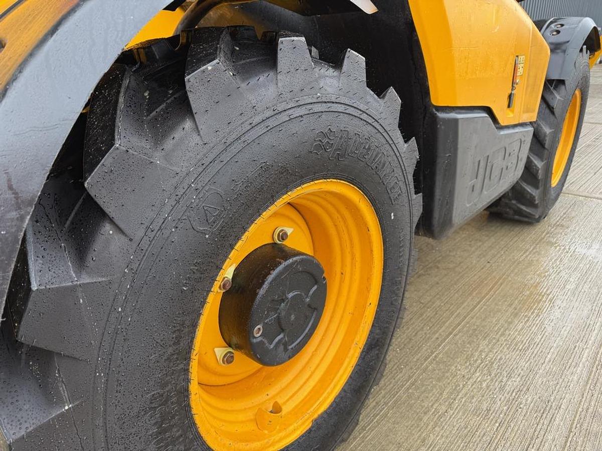 Used JCB 540-140 14m Telehandler