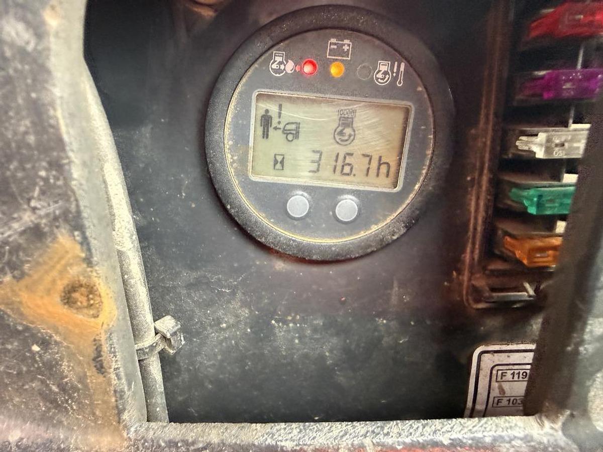 Used Bomag BMP 8500 Trench Roller