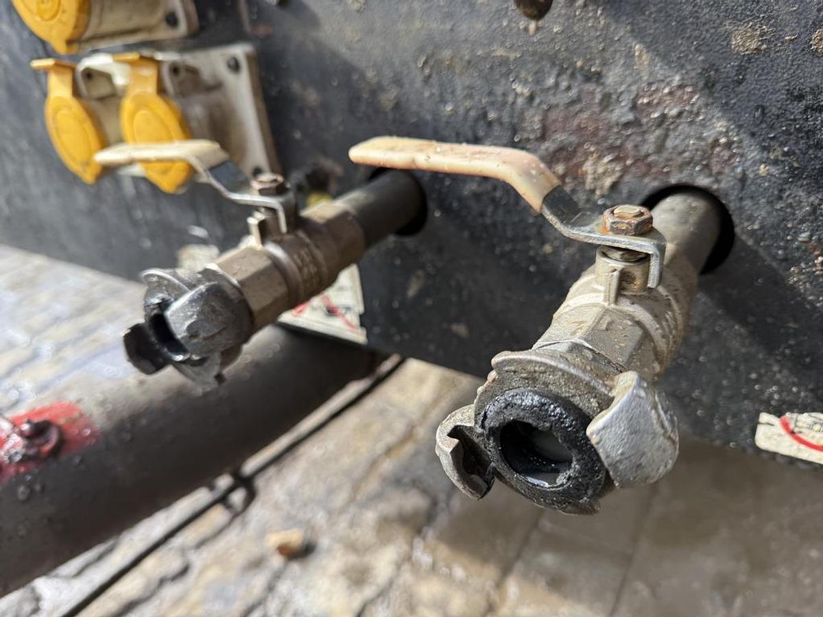 Used Doosan 7/26E 2.5 m3/min Compressor